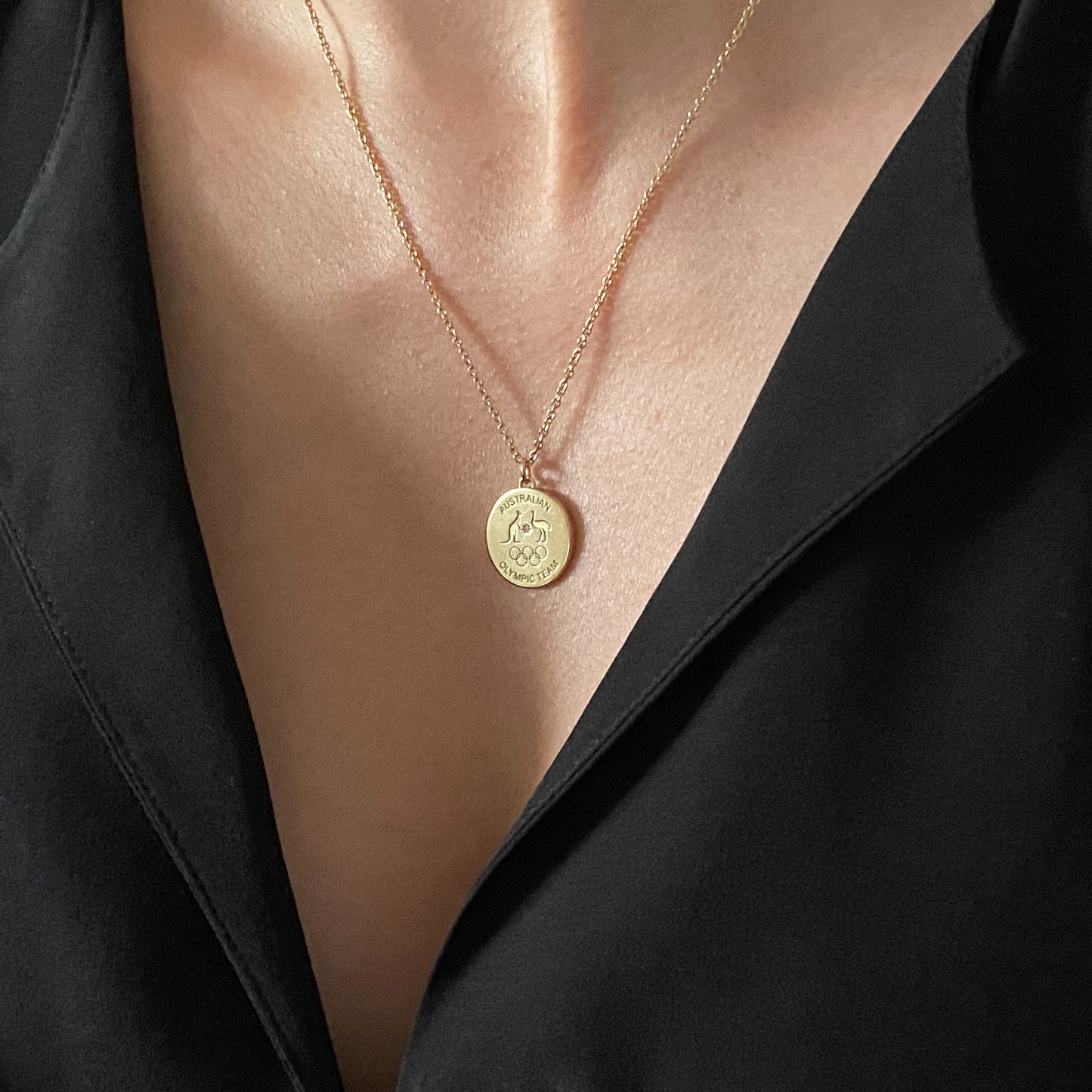 Classic Disc Necklace - Gold