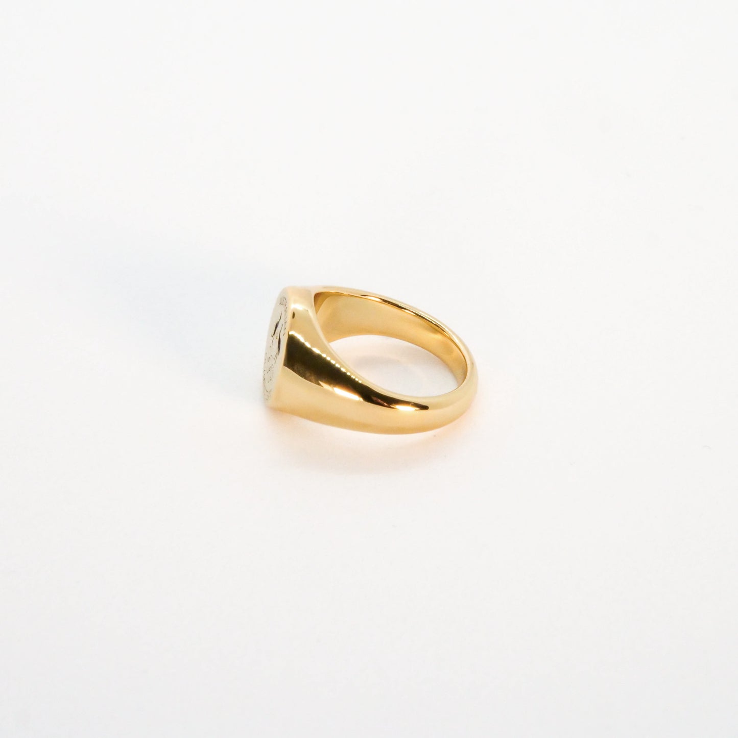 Classic Signet Ring - Gold